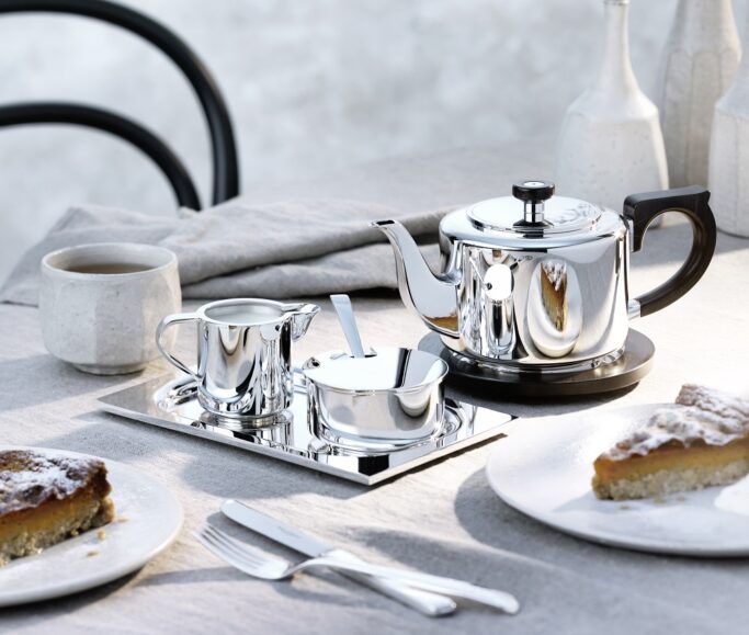 R&B Alta Silver Cutlery Table Setting