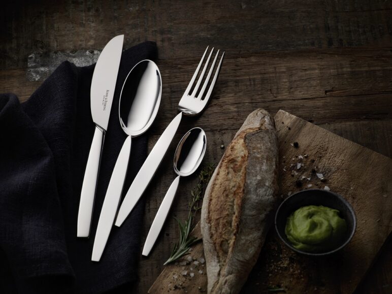 R&B 12" Silver Cutlery Table Setting