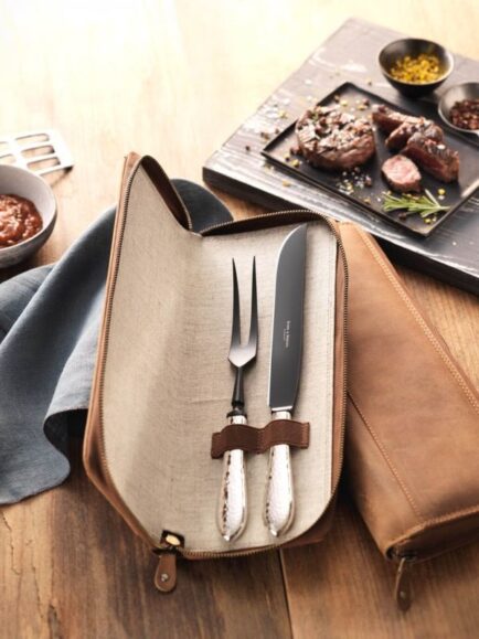 R&B Martele Carving Set in Leather Pouch Frozen Black